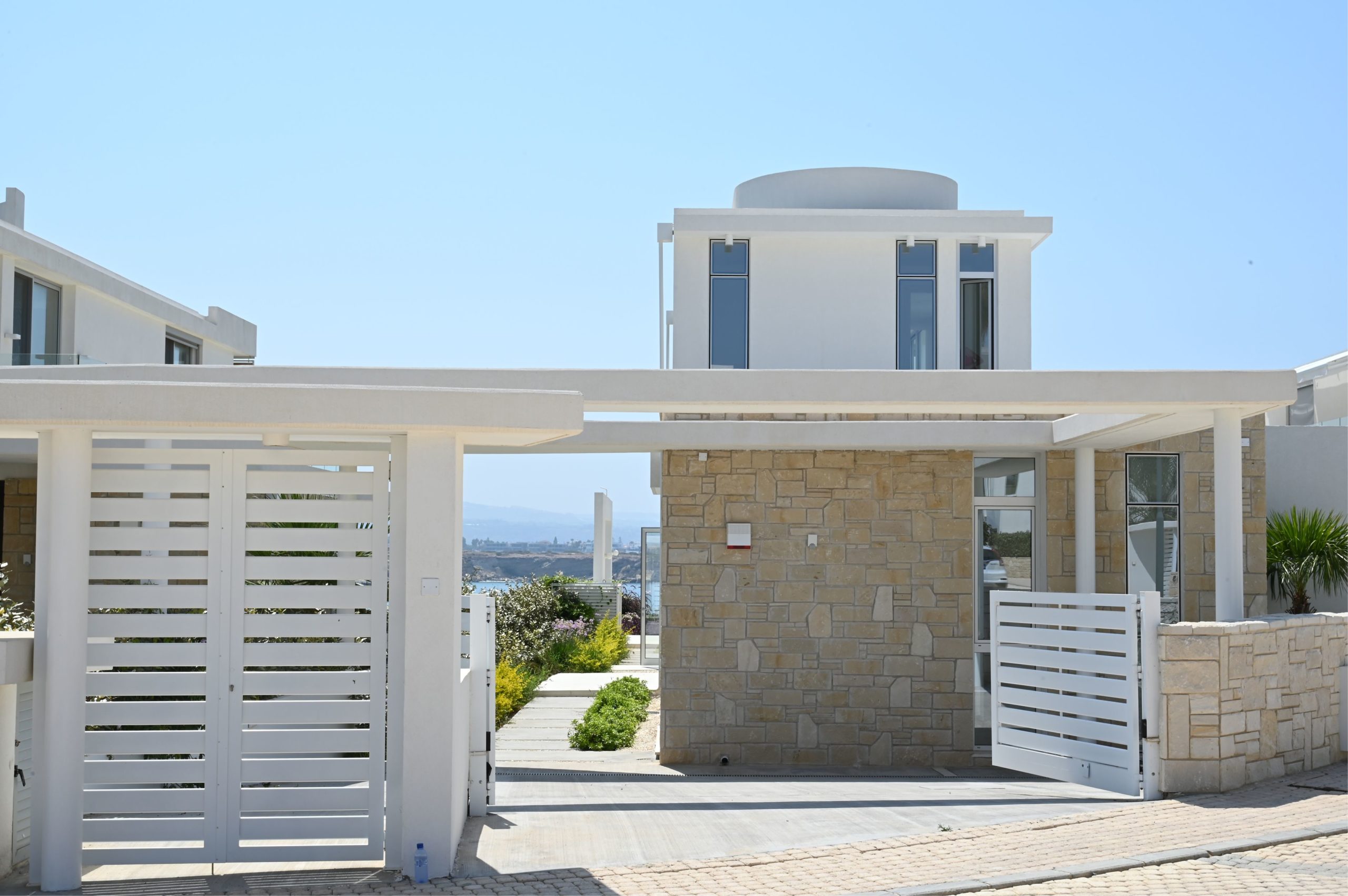 Image of Villa - 4 Bedrooms - 4 Bathrooms for Sale in Paphos-Cyprus, Image 7