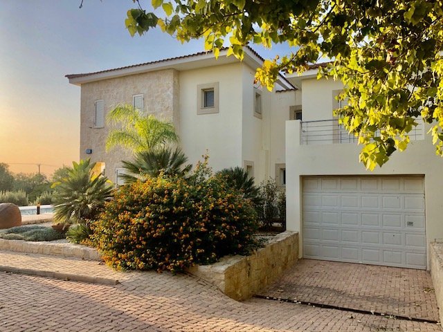 Image of Villa - 4 Bedrooms - 4 Bathrooms for Sale in Paphos-Cyprus, Image 19