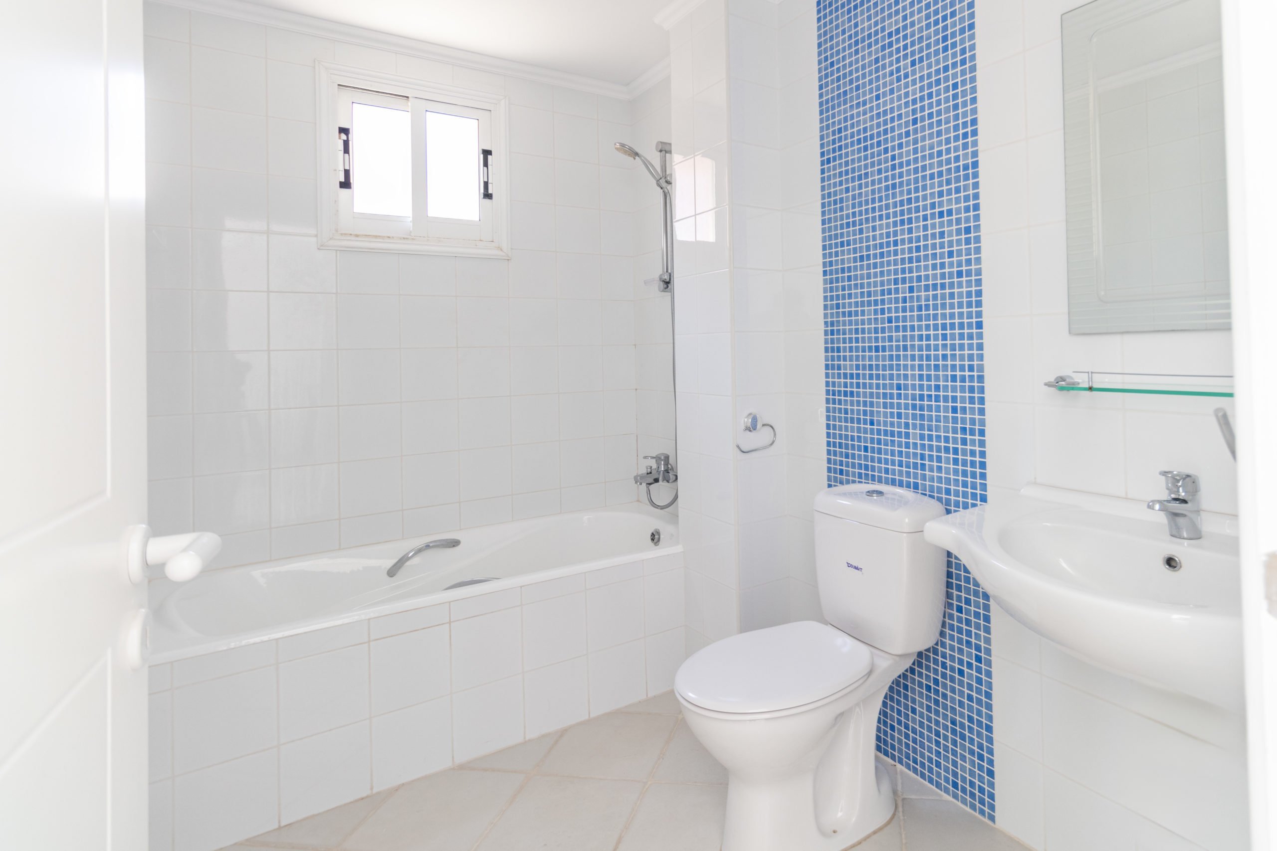 Image of Apartment - 2 Bedrooms - 2 Bathrooms for Sale in Paphos-Cyprus, Image 8