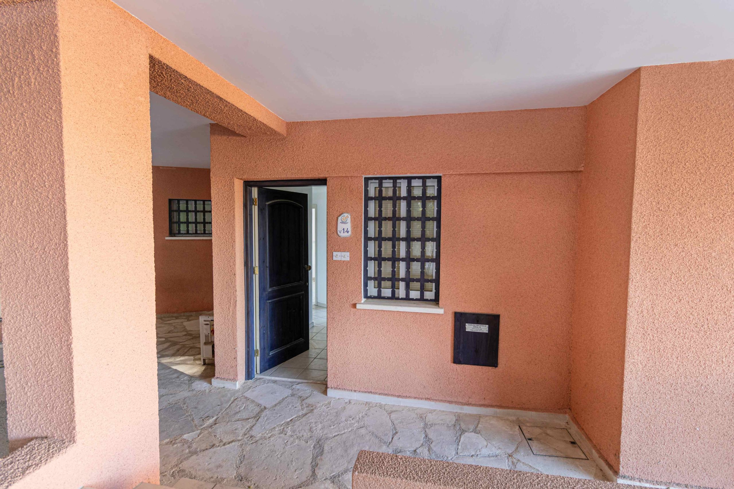 Image of Townhouse - 2 Bedrooms - 1 Bathrooms for Sale in Paphos-Cyprus, Image 10