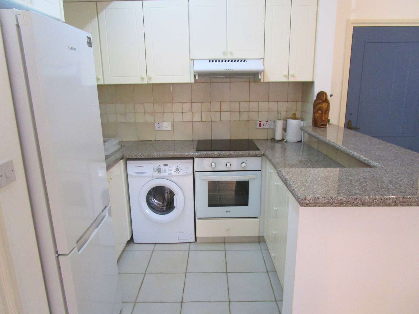 Image of Apartment - 2 Bedrooms - 1 Bathrooms for Sale in Paphos-Cyprus, Image 3