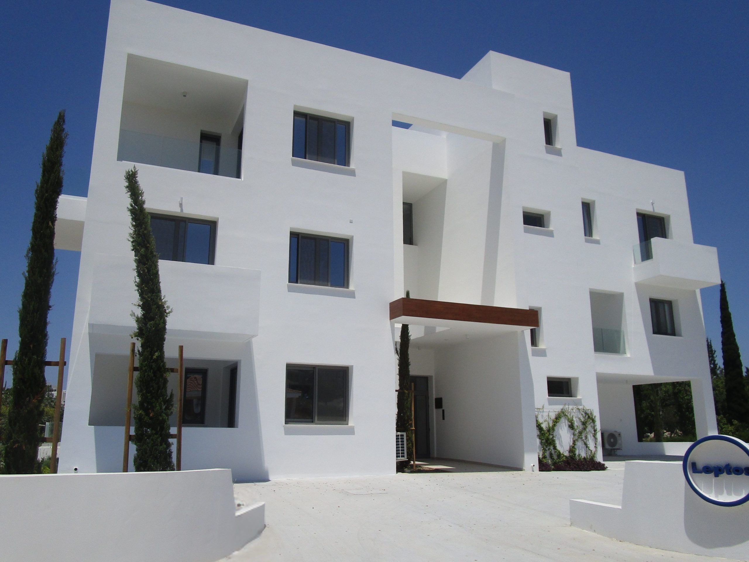 Image of Villa - 2 Bedrooms - 2 Bathrooms for Sale in Paphos-Cyprus, Image 1