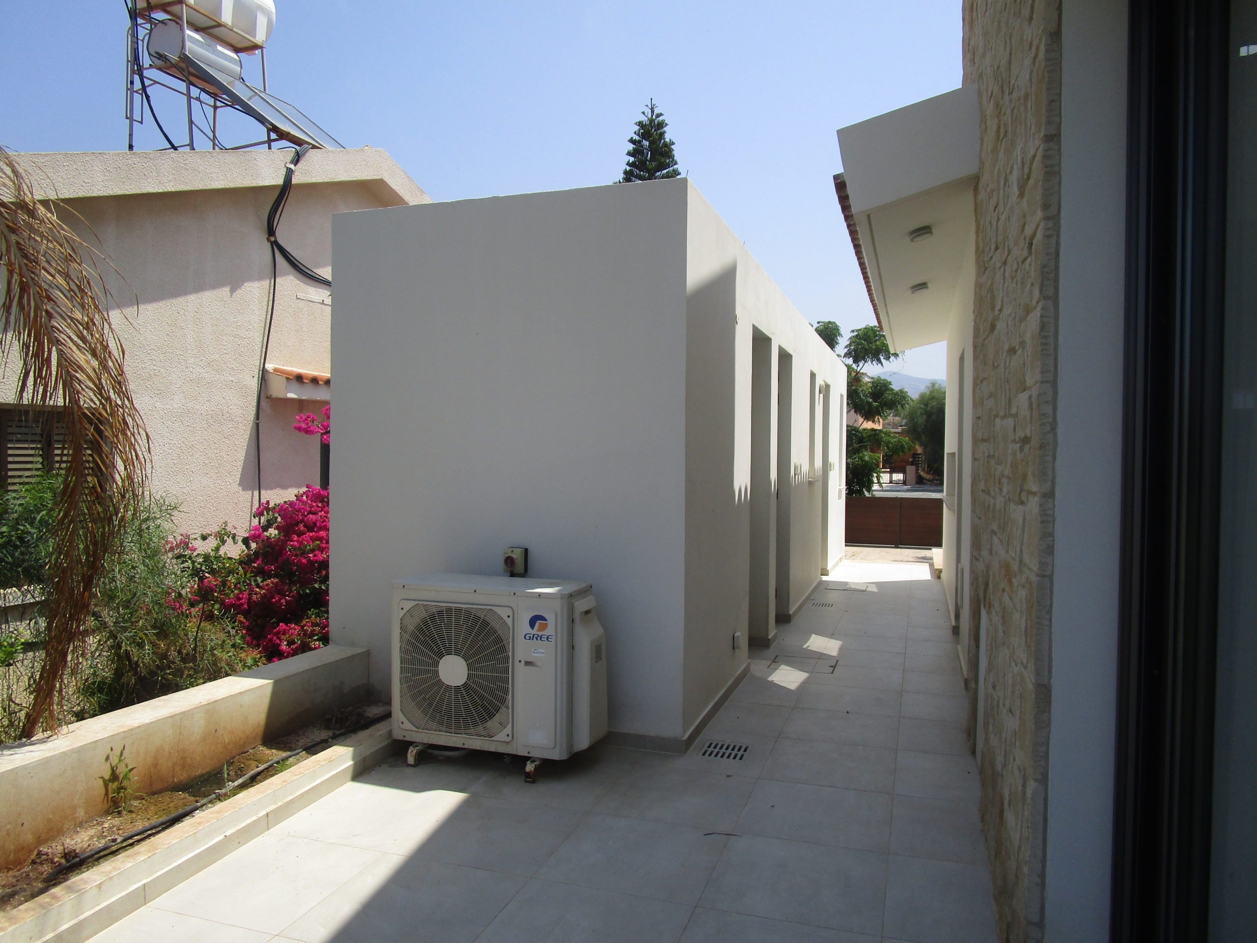 Image of Villa - 3 Bedrooms - 3 Bathrooms for Sale in Paphos-Cyprus, Image 6