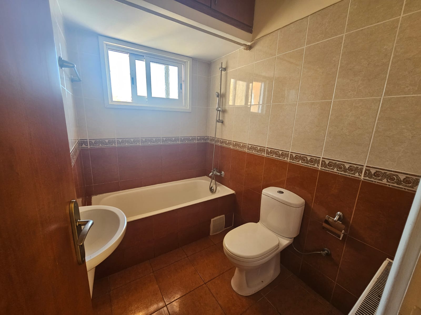Image of Apartment - 3 Bedrooms - 2 Bathrooms for Sale in Paphos-Cyprus, Image 5