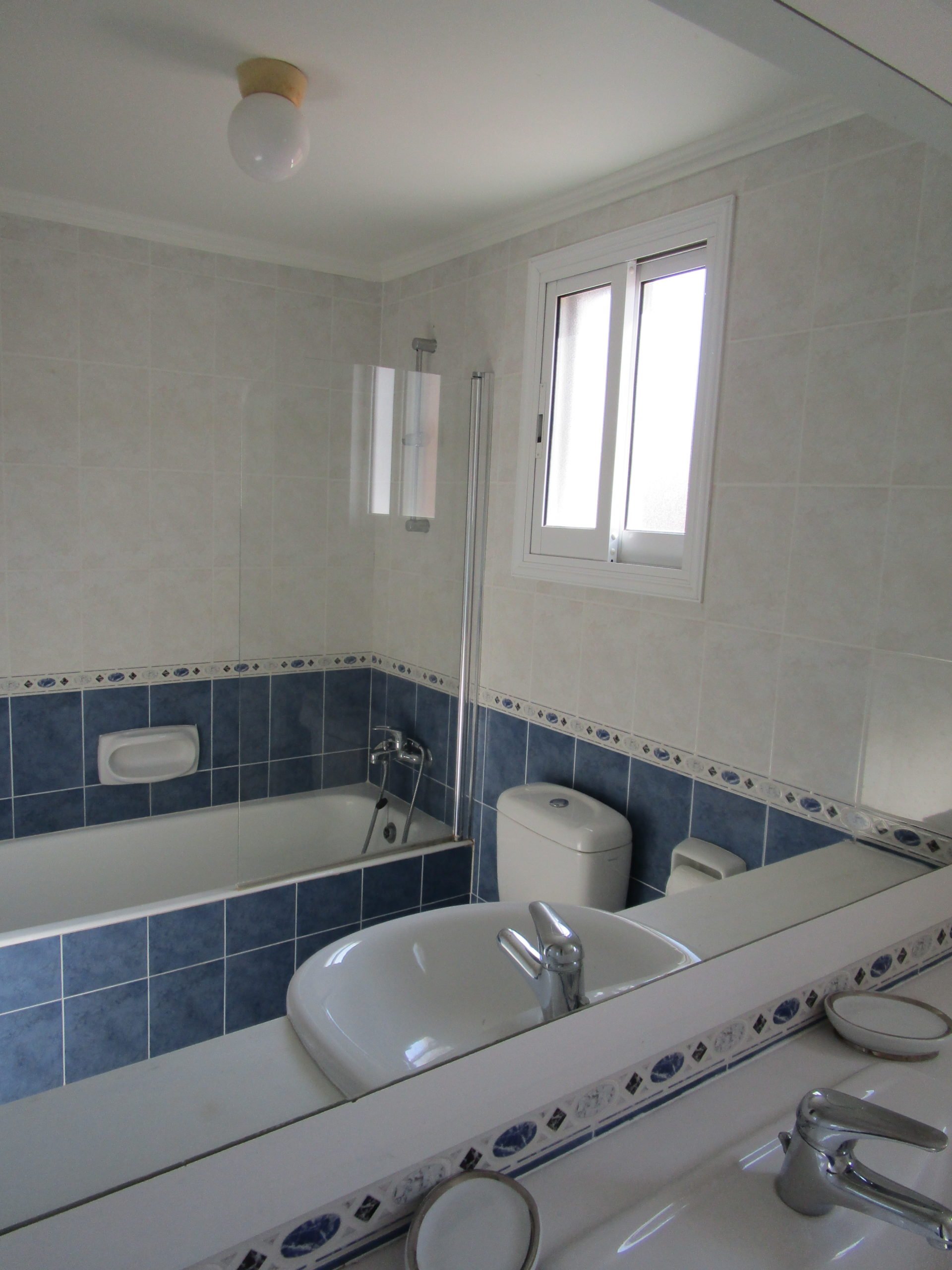 Image of Villa - 4 Bedrooms - 3 Bathrooms for Sale in Paphos-Cyprus, Image 12