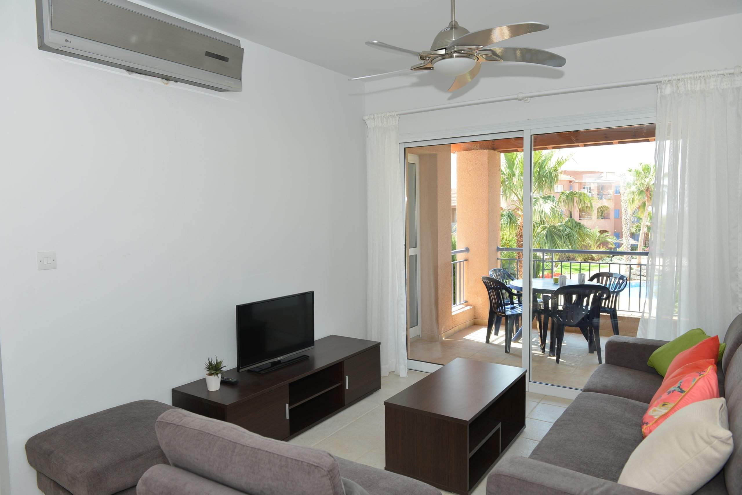 Image of Apartment - 1 Bedrooms - 1 Bathrooms for Rental in Paphos-Cyprus, Image 3