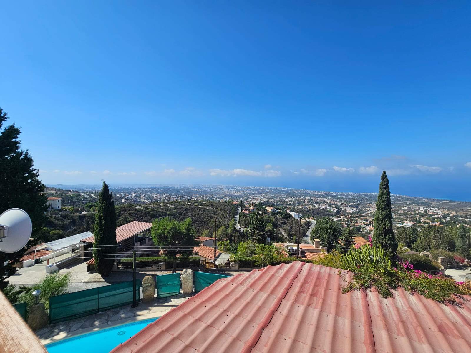 Image of Villa - 3 Bedrooms - 3 Bathrooms for Sale in Paphos-Cyprus, Image 9