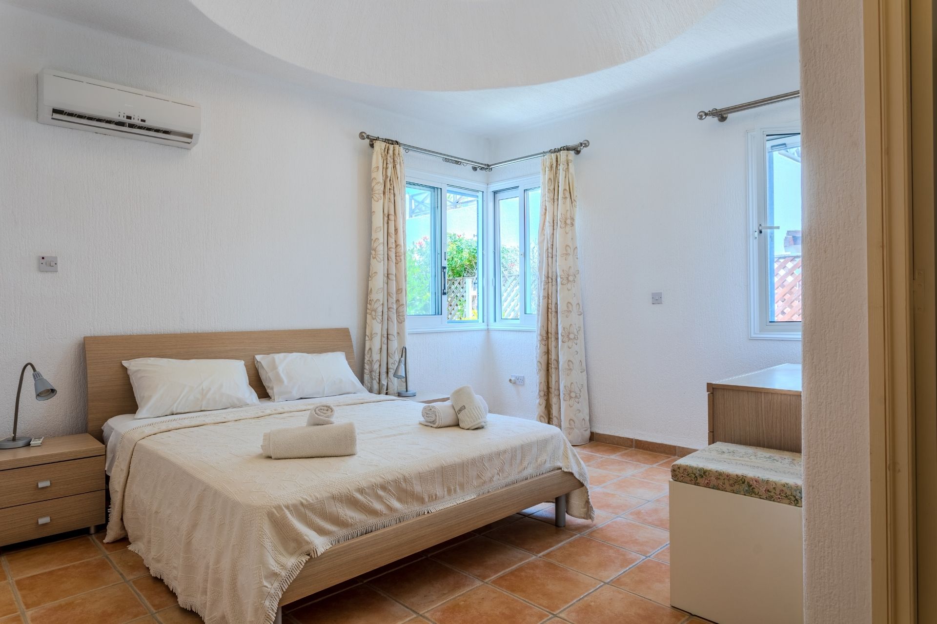 Image of Villa - 4 Bedrooms - 3 Bathrooms for Sale in Paphos-Cyprus, Image 7