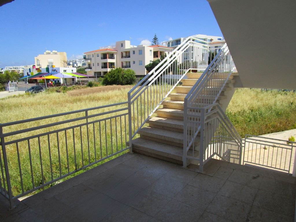  Image of Apartment - 2 Bedrooms - 1 Bathrooms for property for Rent in Paphos-Cyprus, Image 6