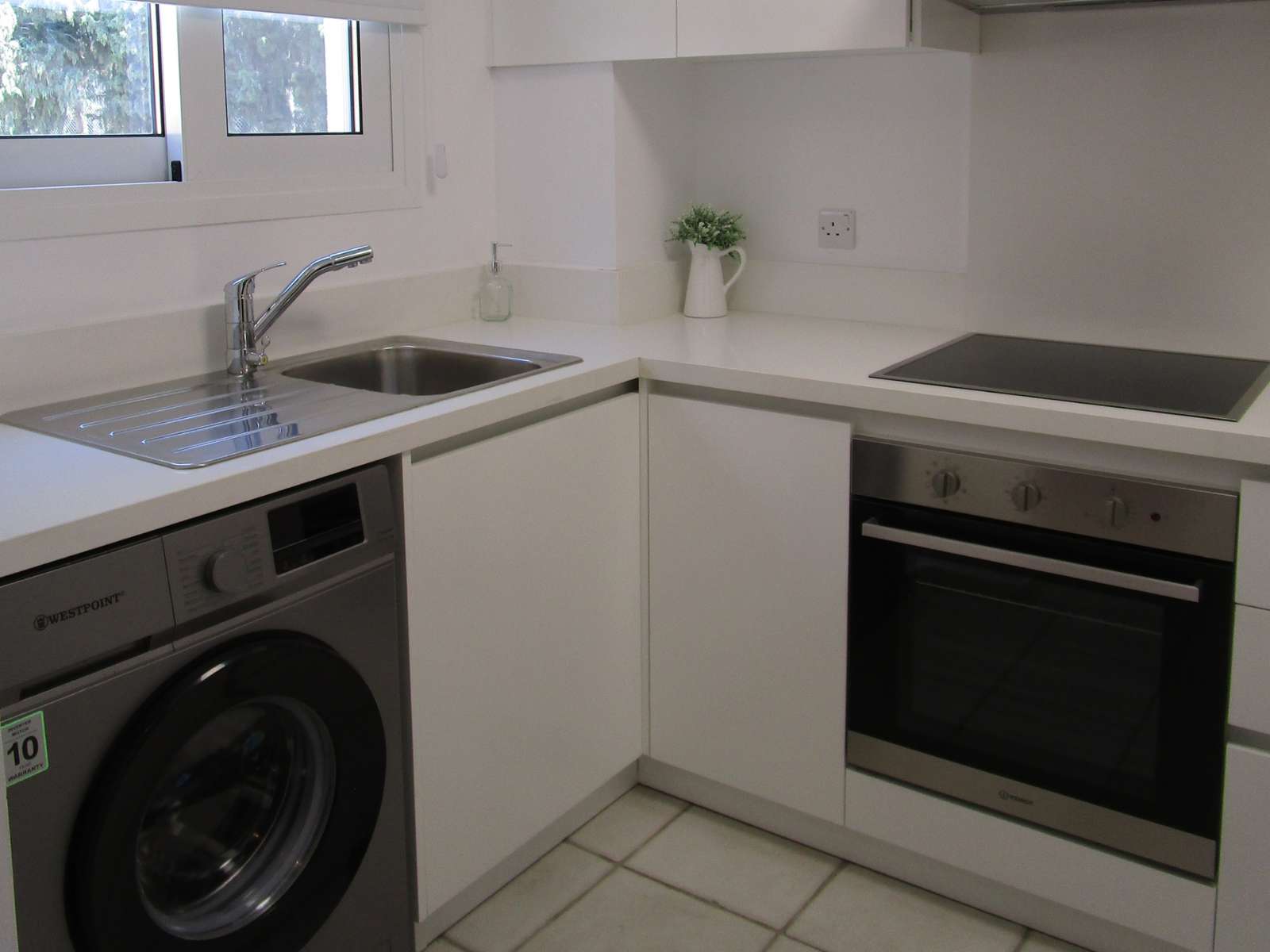 Image of Villa - 3 Bedrooms - 3 Bathrooms for property for Rent in Paphos-Cyprus, Image 7