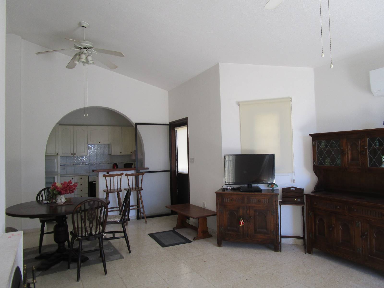 Image of Villa - 2 Bedrooms - 1 Bathrooms for Rental in Paphos-Cyprus, Image 3