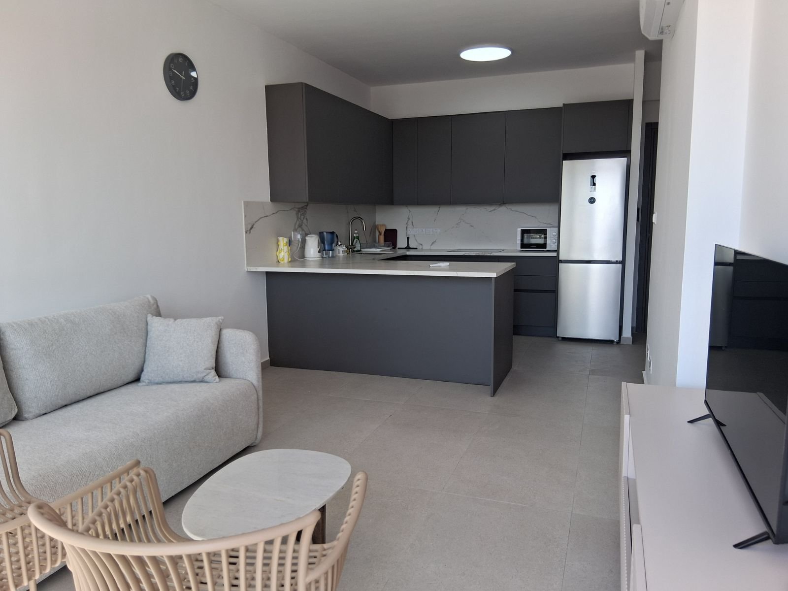 Image of Apartment - 1 Bedrooms - 1 Bathrooms for Rental in Limassol-Cyprus, Image 2