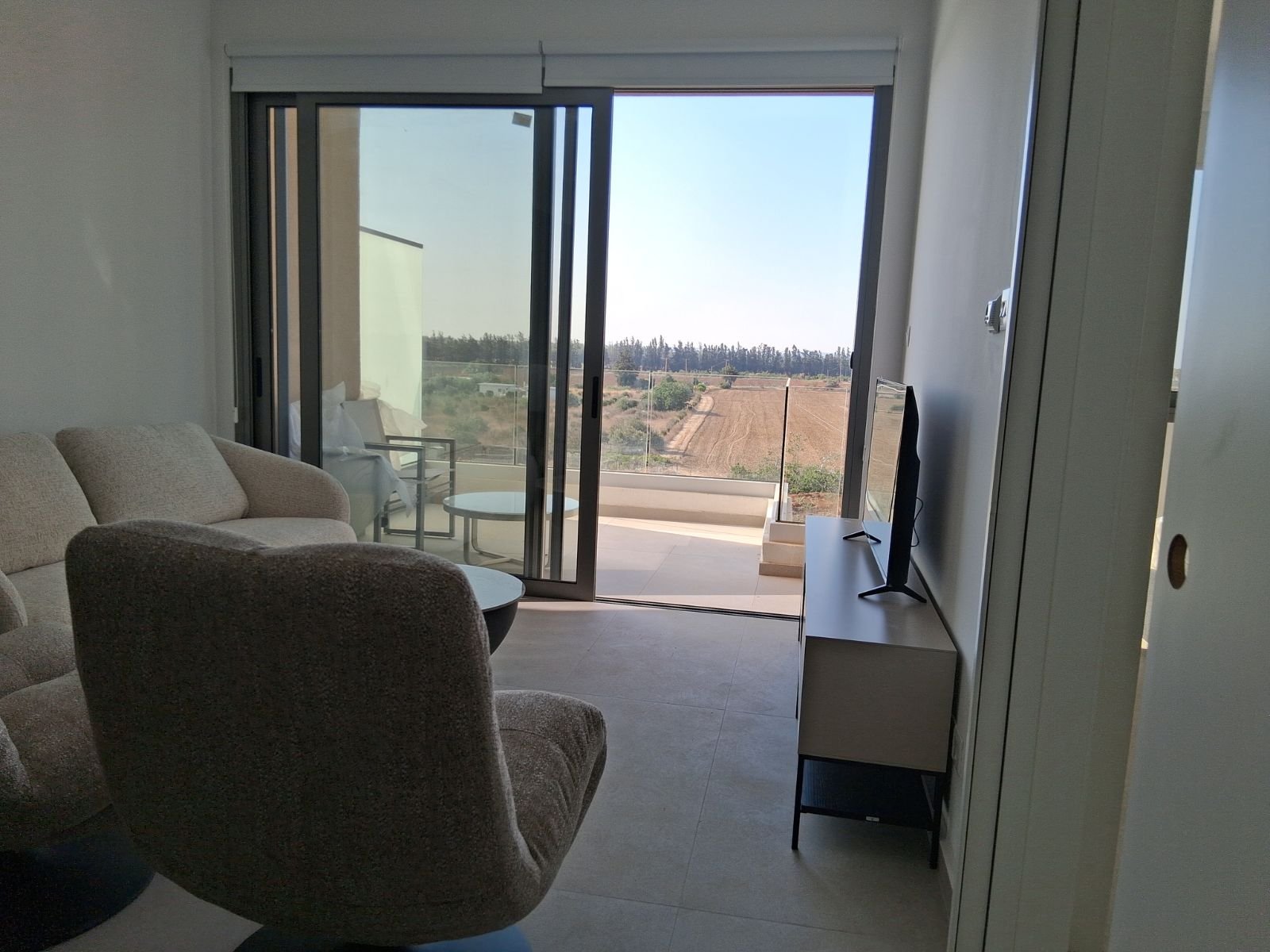 Image of Apartment - 1 Bedrooms - 1 Bathrooms for Rental in Limassol-Cyprus, Image 3