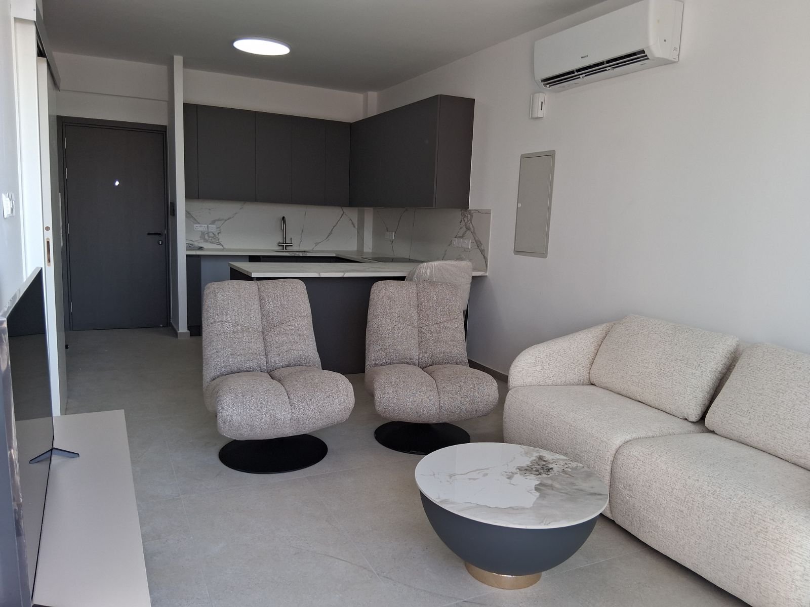 Image of Apartment - 1 Bedrooms - 1 Bathrooms for Rental in Limassol-Cyprus, Image 4
