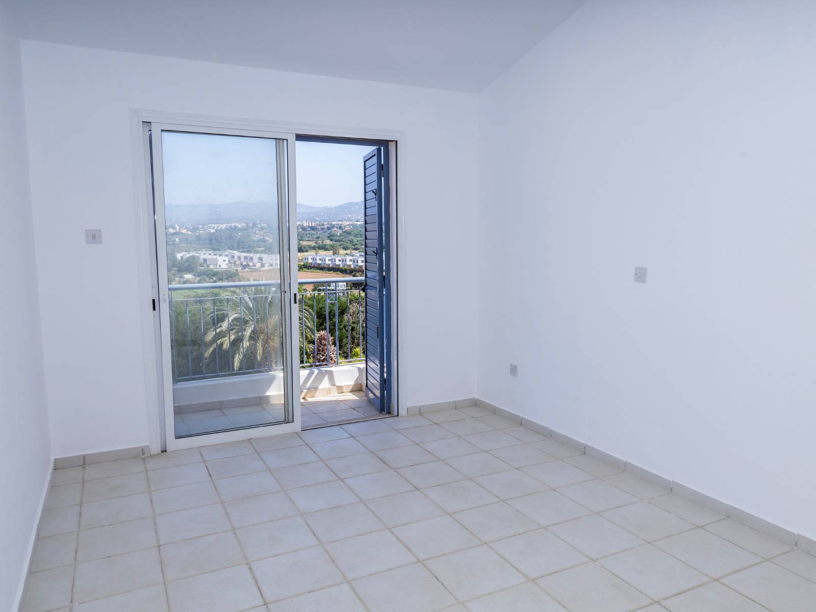 Image of Townhouse - 3 Bedrooms - 3 Bathrooms for Sale in Paphos-Cyprus, Image 5