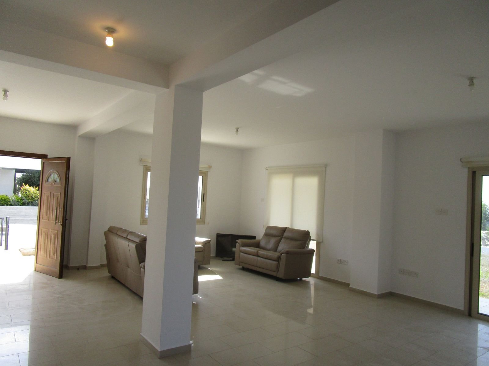 Image of Villa - 3 Bedrooms - 3 Bathrooms for Rental in Paphos-Cyprus, Image 2