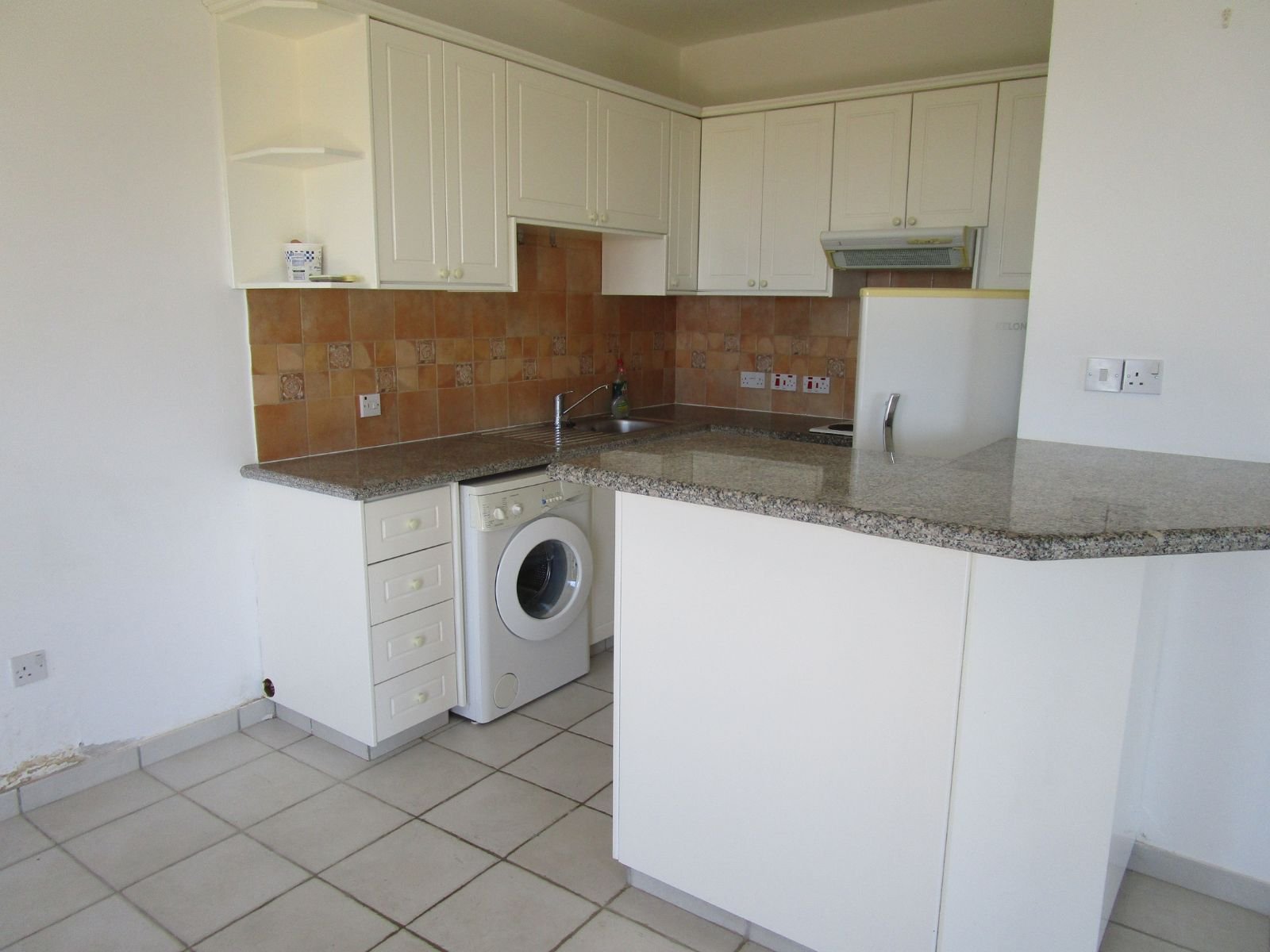Image of Villa - 2 Bedrooms - 2 Bathrooms for Rental in Paphos-Cyprus, Image 3