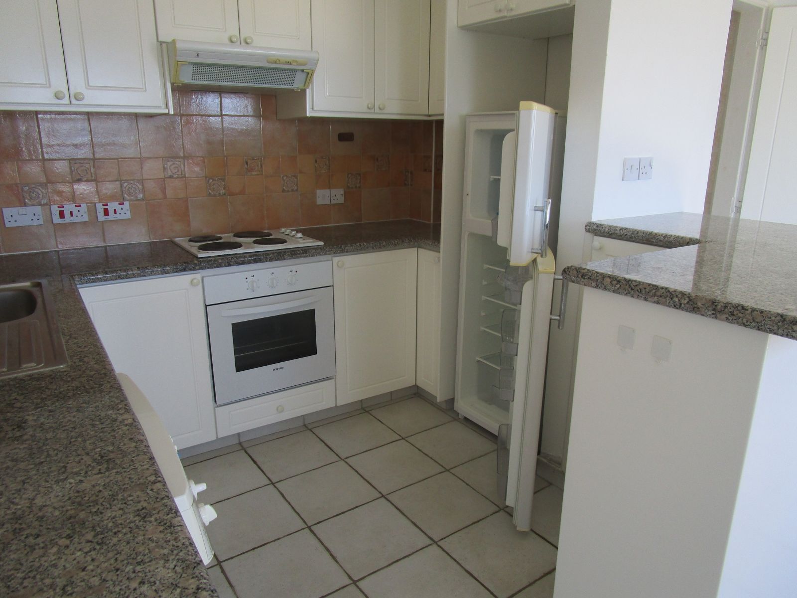 Image of Villa - 2 Bedrooms - 2 Bathrooms for Rental in Paphos-Cyprus, Image 4