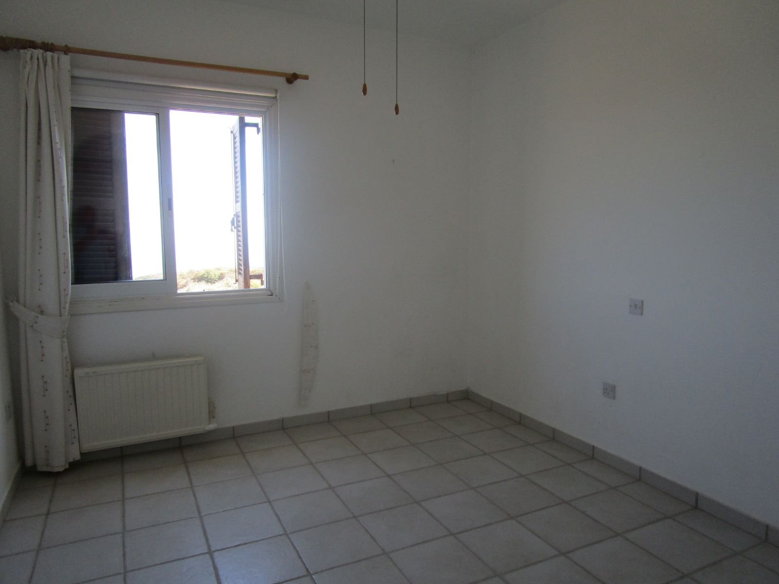  Image of Villa - 2 Bedrooms - 2 Bathrooms for property for Rent in Paphos-Cyprus, Image 6